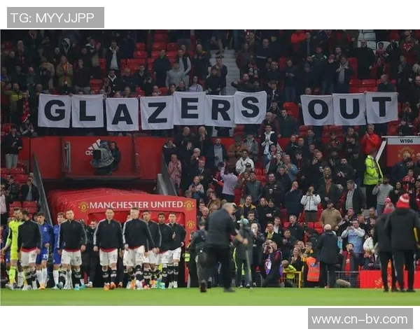 格雷泽家族若欲全面出售曼联可强制拉爵同意自27年2月起生效 格雷泽家族若欲全面出售曼联可强制拉爵同意自27年2月起生效