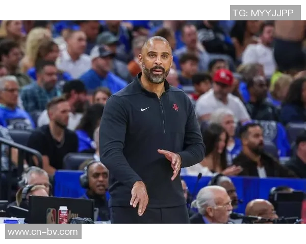 乌度卡谈申京组织能力对手忌惮我们成功利用这一点进行惩罚 乌度卡谈申京组织能力对手忌惮我们成功利用这一点进行惩罚