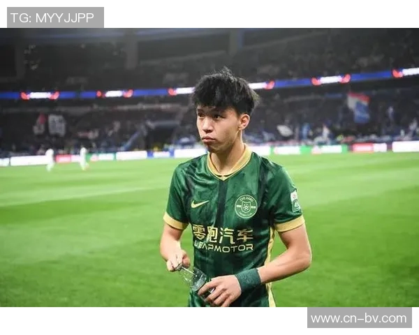 中国足球2025展望：国字号中超队外战失利苏超热潮激发民间足球热情