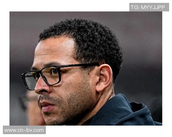 前狼队主帅加里奥尼尔即将执教斯特拉斯堡双方达成原则性一致